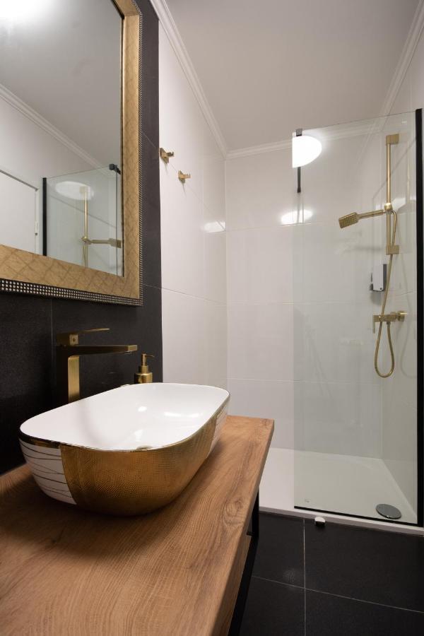 Wellness Studio D'Or: Exclusive Apartment with Spa Amenities Porec Exterior photo
